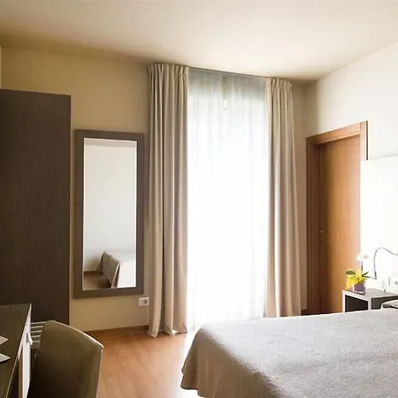 Meeting Hotel 3*