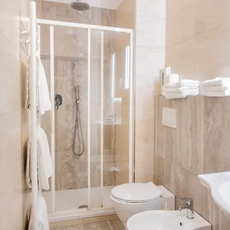 Meeting فندق ستريزا