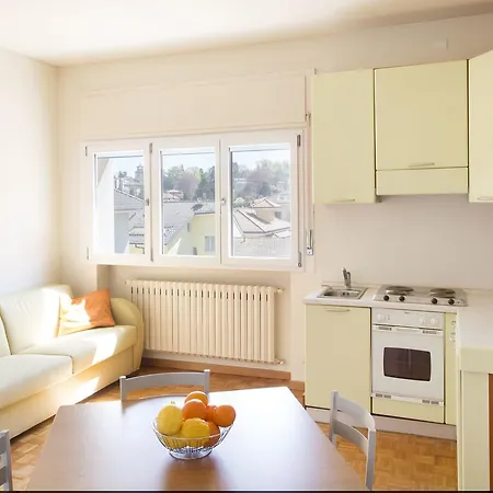 Meeting فندق ستريزا