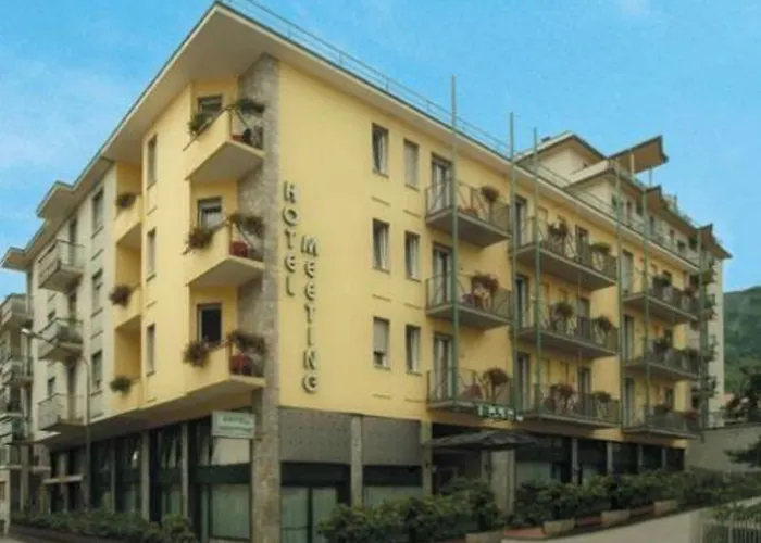 Ξενοδοχείο Meeting 3*