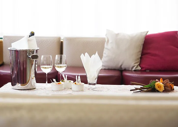 Ξενοδοχείο Meeting Στρέσα