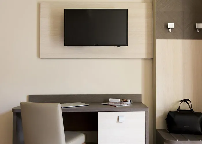 Ξενοδοχείο Meeting Στρέσα