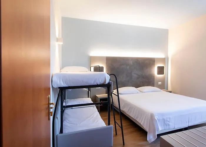 Ξενοδοχείο Meeting 3*