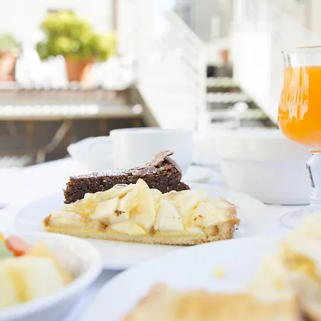 Meeting Szálloda Stresa